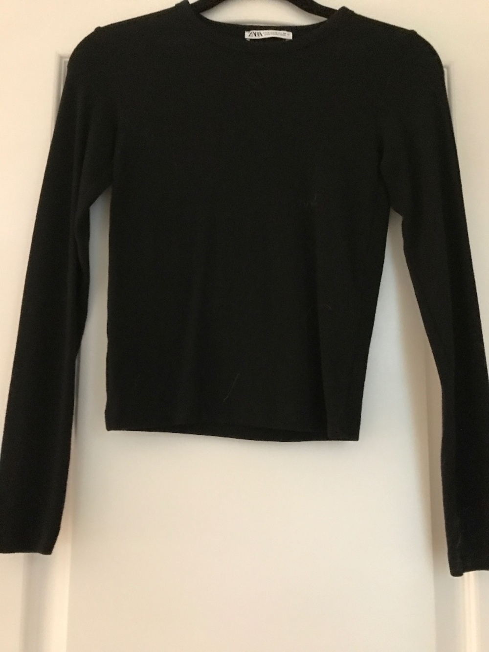 Zara black cropped long sleeve top
